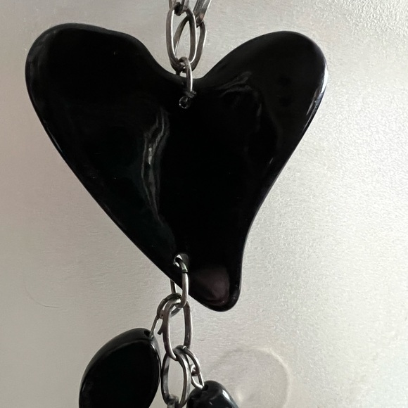 Simulated Black Onyx Heart w/charms on brushed large link, long 28” chain. - Picture 2 of 4